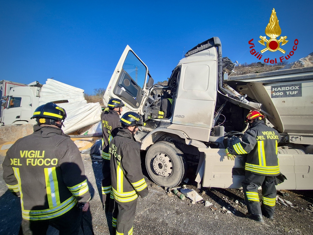 Tamponamento di sei autoarticolati tra Sistiana e Monfalcone, riaperto il tratto autostradale