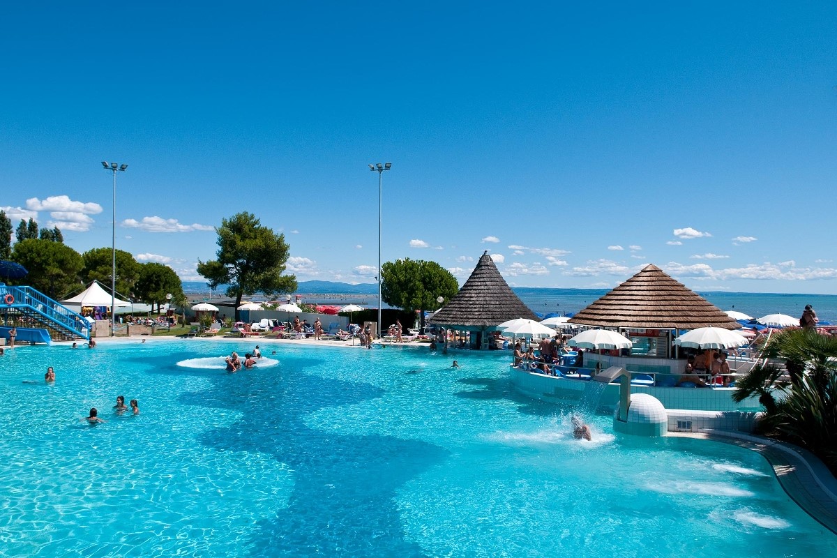 Immagine per 'Made in Spiaggia' accende l’estate di Grado: 27 eventi tra musica, sport e spettacolo
