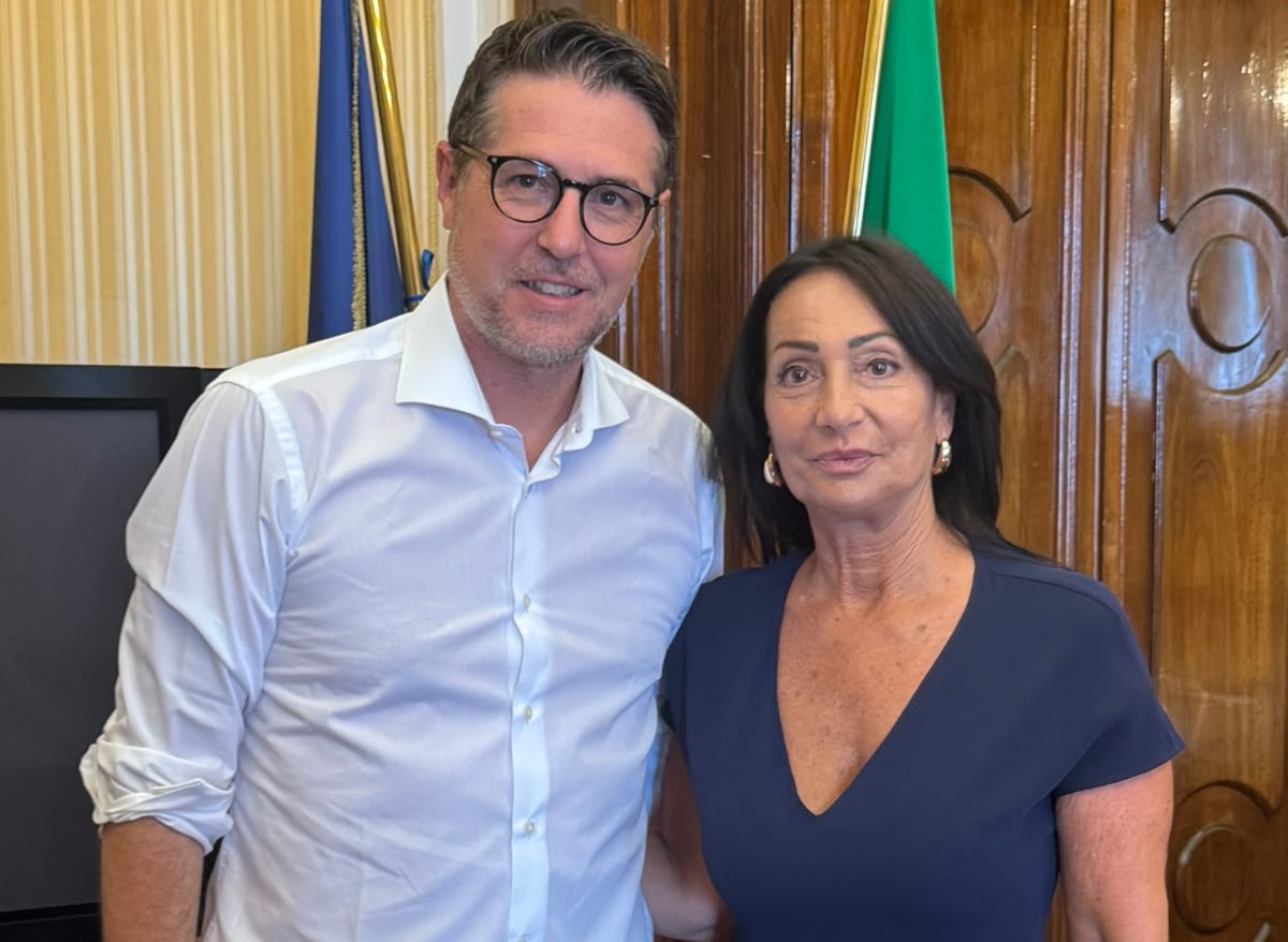 Immagine per Rotta Balcanica, Cisint: «Maggiori controlli fuori dai confini UE, più personale all'Ufficio Immigrazione a Gorizia»