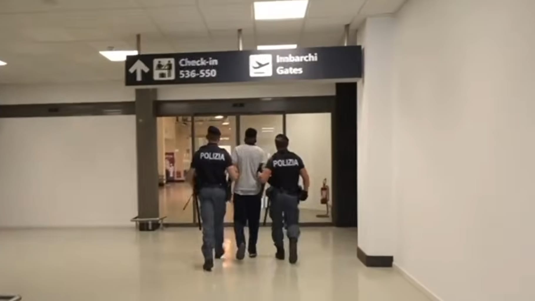 Immagine per Rimpatri dei cittadini nigeriani espulsi, la senatrice Tubetti di Fratelli d'Italia: «Smentite con i fatti le fake news»
