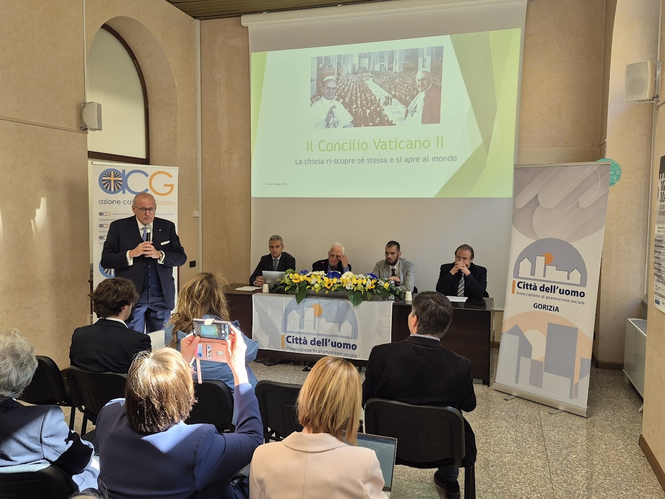 Immagine per Gorizia non dimentica il sindaco «profeta di pace» Michele Martina