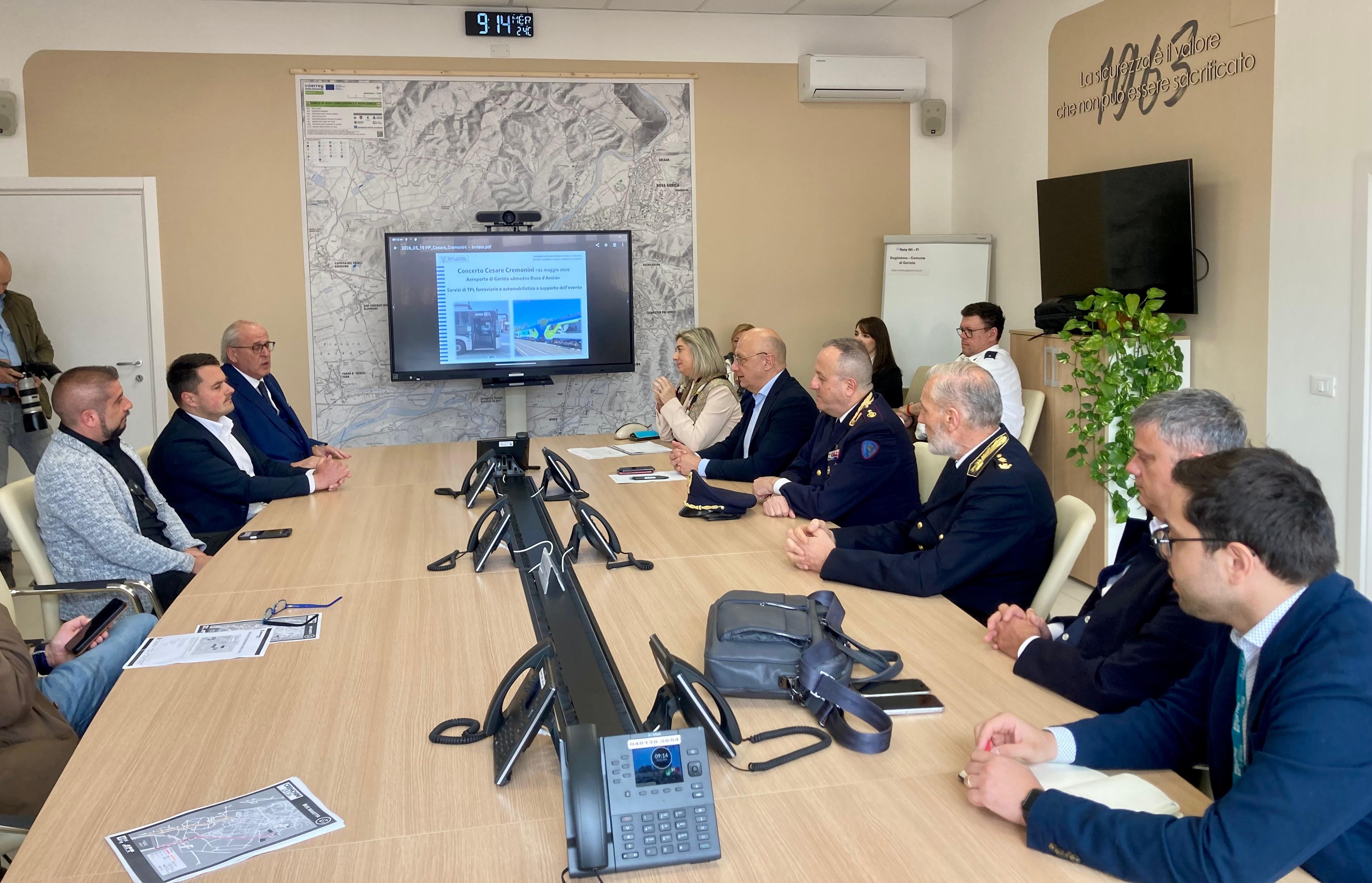 Immagine per Gorizia si prepara al 'Cremonini Live 26': piano straordinario per viabilità, trasporti e 10 mila parcheggi prenotabili