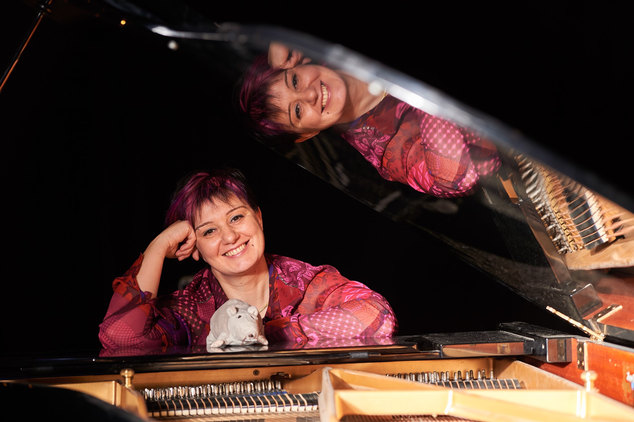 Immagine per La cantautrice goriziana Paola Rossato lancia la sua nuova «primavera musicale» con ‘Heavenly Pause’