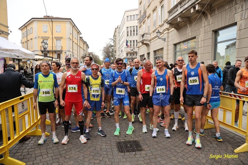 Immagine per Trail del Castello, quasi 400 al via tra Gorizia e Nova Gorica: sul podio Riccardo Sterni e Mariarosa Vultaggio