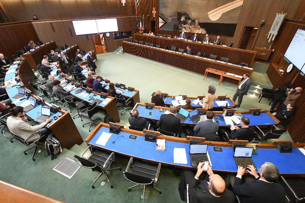 Immagine per Porti di Monfalcone e Trieste, discussione sulla governance rinviata su richiesta della Giunta Fedriga