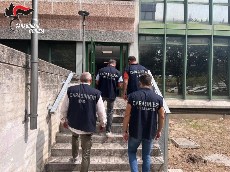 Immagine per Controlli dei NAS e Ispettorato del Lavoro a Monfalcone, chiuso e sanzionato un discobar per oltre 11mila euro 