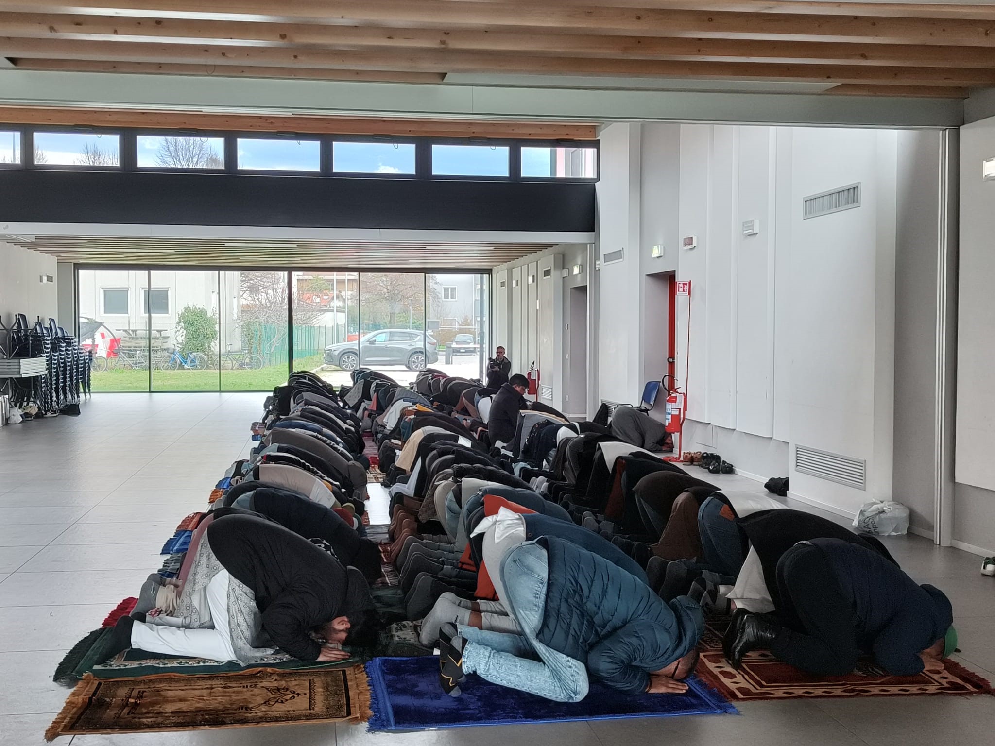 Immagine per Ramadan negli oratori, 86 fedeli al fianco di don Paolo e don Flavio: «Scelta condivisa»