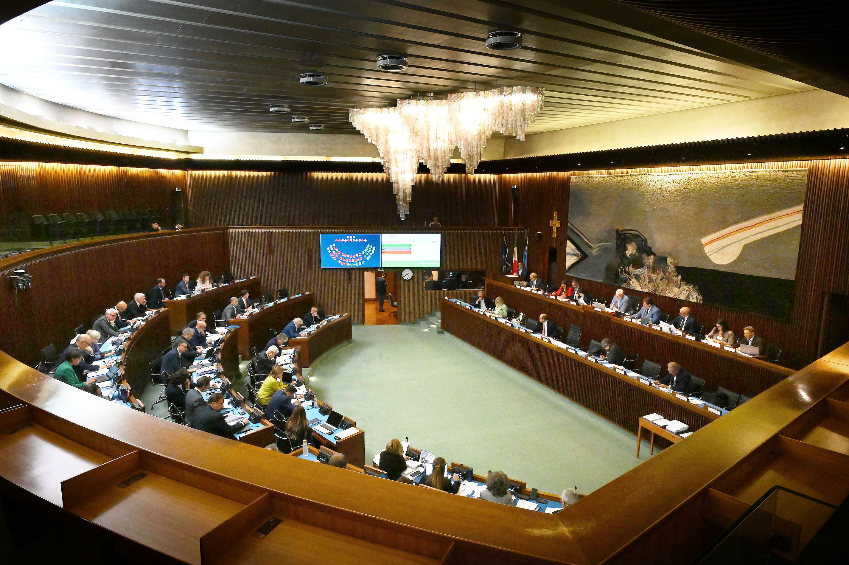 Nuova pianificazione urbanistica regionale, Bullian contesta: «Tenere conto delle diverse confessioni religiose»