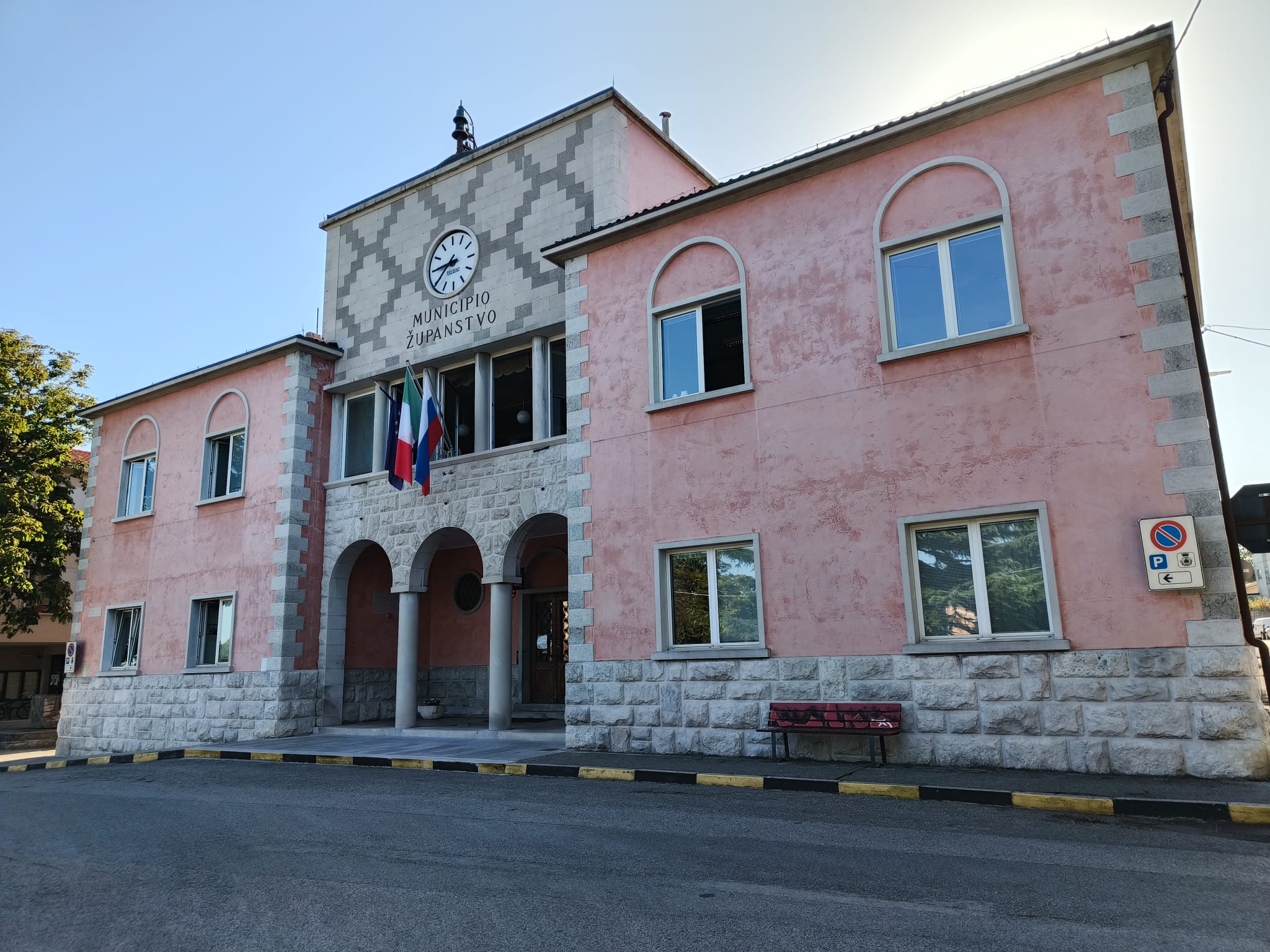 Immagine per Duino Aurisina, al via la revisione dell’Inventario regionale delle emissioni in atmosfera: consultabili i valori dell'Arpa