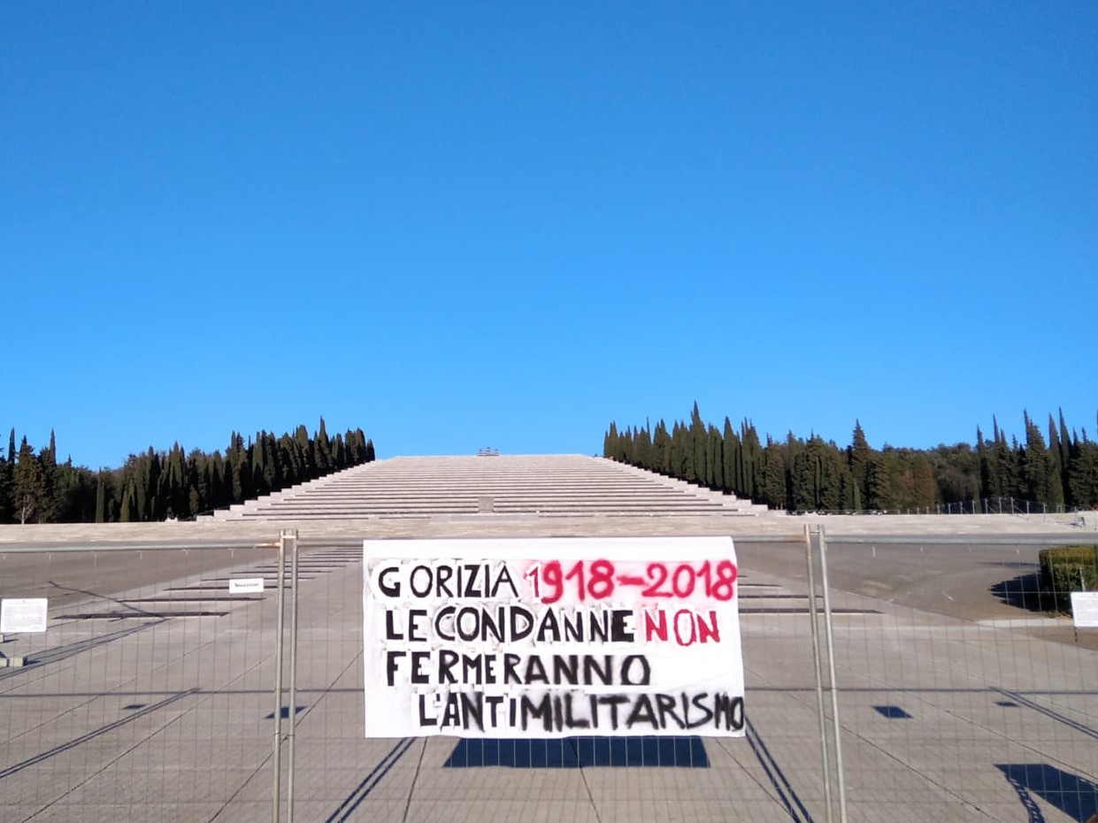 Sfilarono a Gorizia nel centenario della Grande guerra, condannati quattro manifestanti