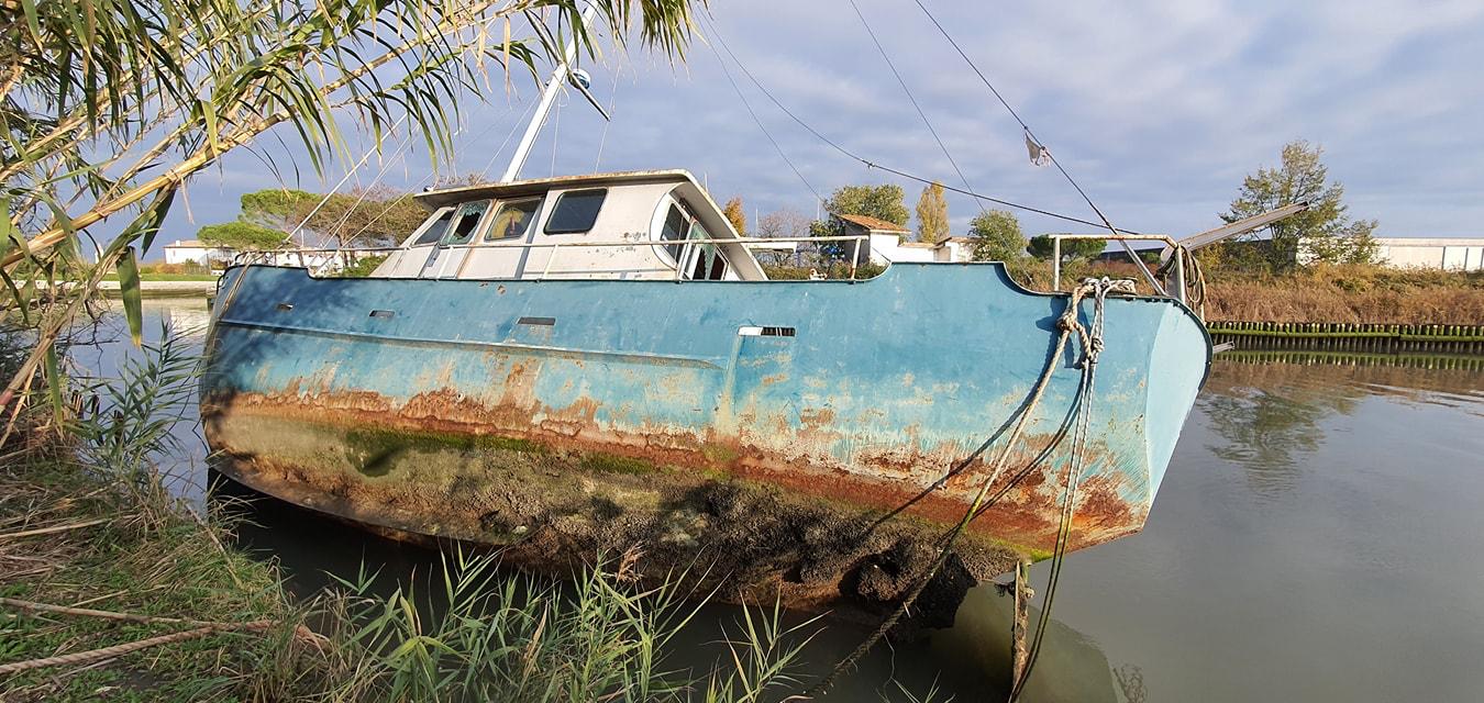 Immagine per Aquileia dice addio al relitto della Dick, rimosso dal fiume Natissa dopo un decennio 