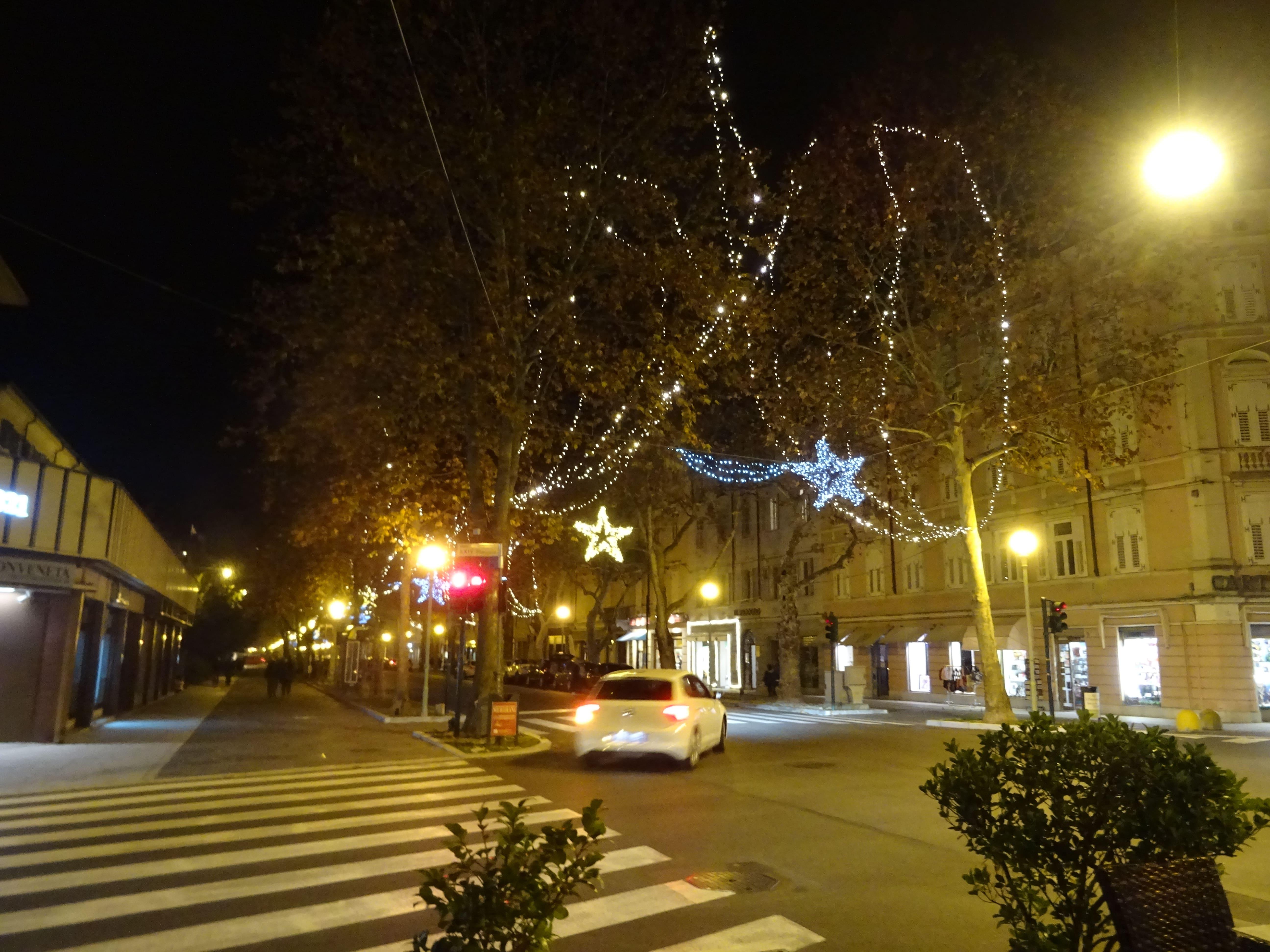 Capodanno senza fuochi e con il coprifuoco, da oggi Gorizia torna in zona rossa fino all'Epifania