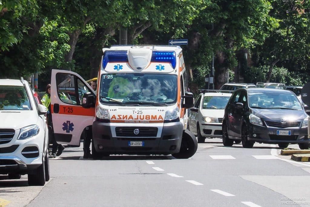 Immagine per Incidente stradale tra Opel e Lancia a Visco, feriti i due autisti