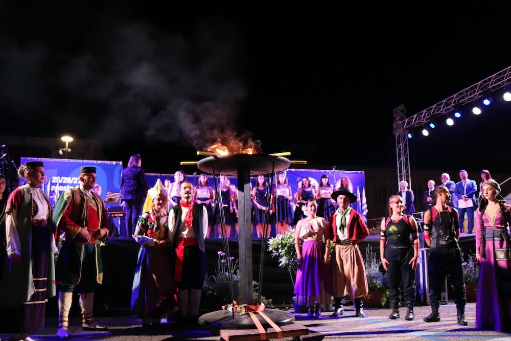 Festival de folclore recomeça, desfile lotado em Gorizia • El Goriziano