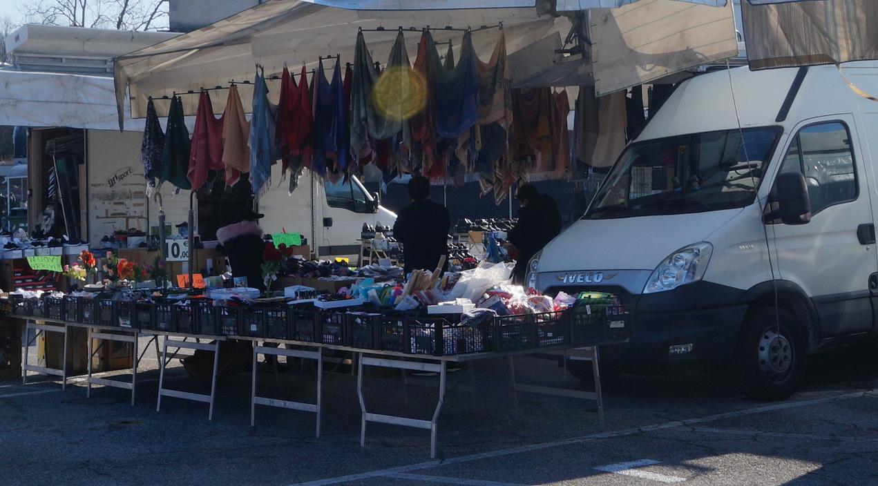 Copertina per Sconti speciali ed eventi, ritorna Lo Sbaracco in centro a Monfalcone