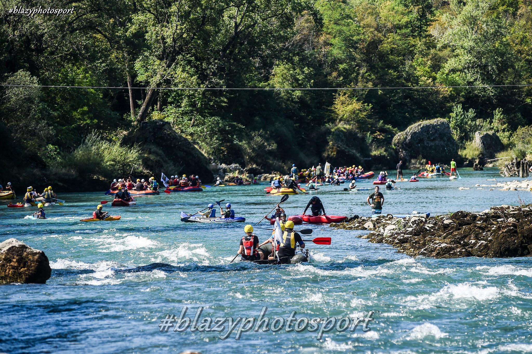 Copertina per Ritorna la regata senza confini, domenica la gara in canoa sull'Isonzo
