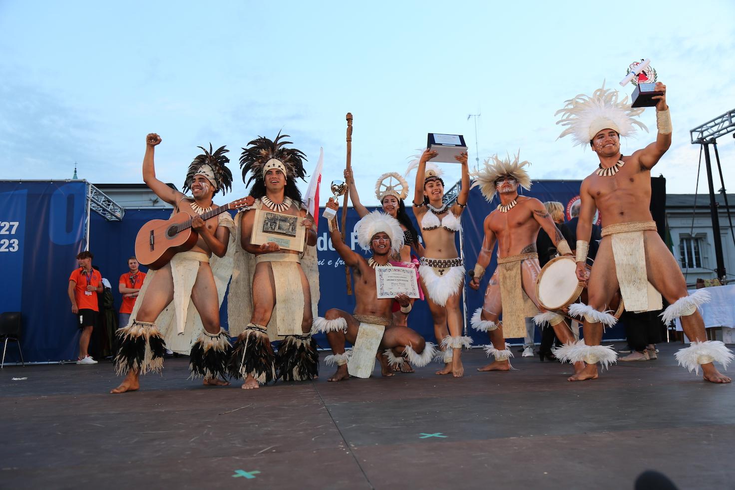 L'Isola di Pasqua conquista Gorizia, il premio del folklore ai Maohi 