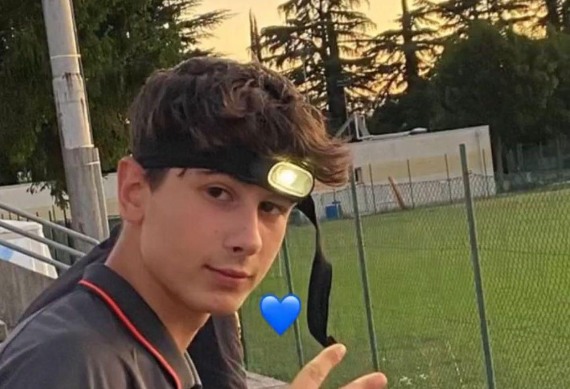 Copertina per Cade dalla moto e muore a Gorizia, addio a Ismail a 17 anni