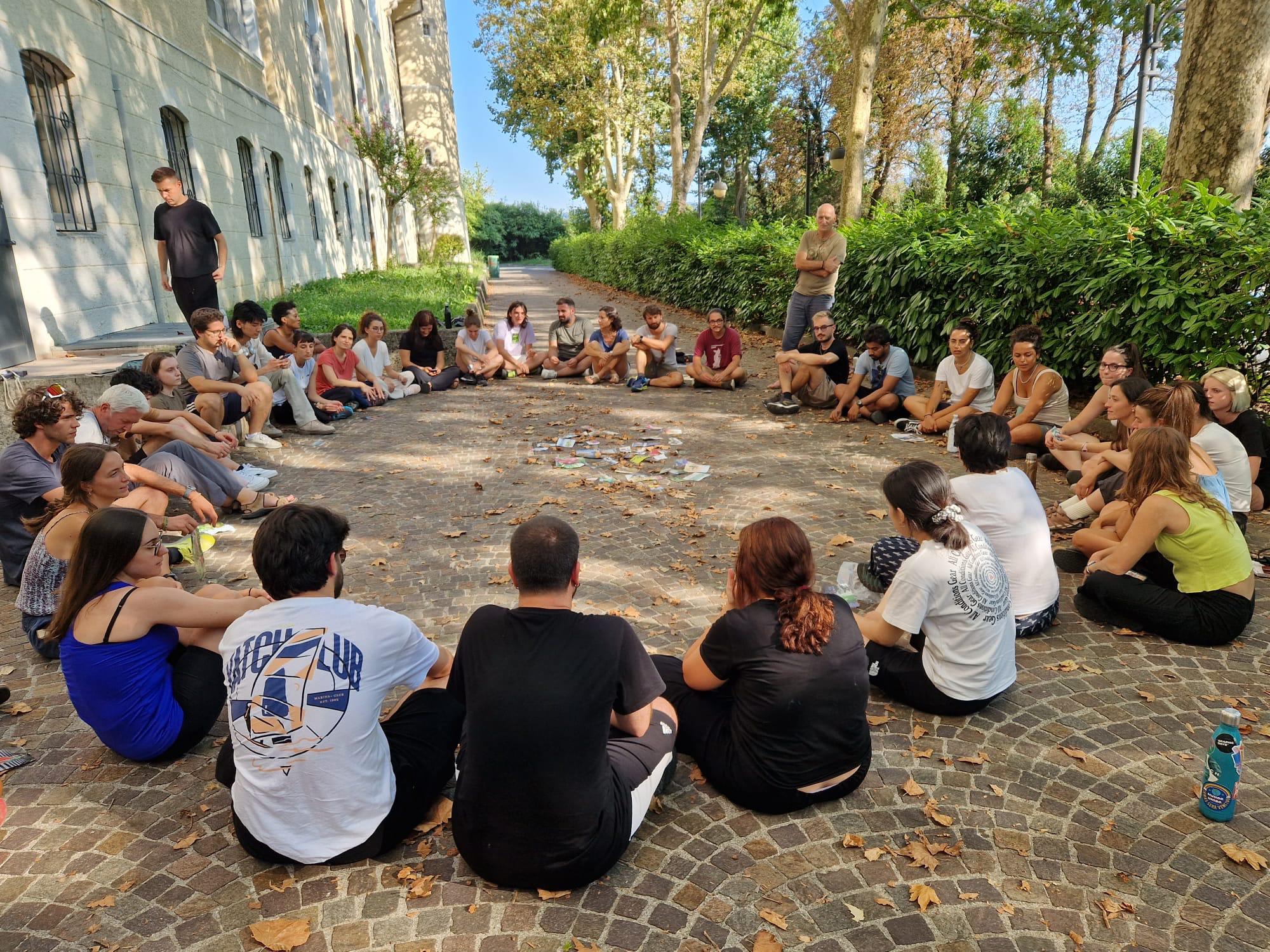 Immagine per Inizia il cammino alla scoperta del Carso, studenti e prof partono da Gorizia