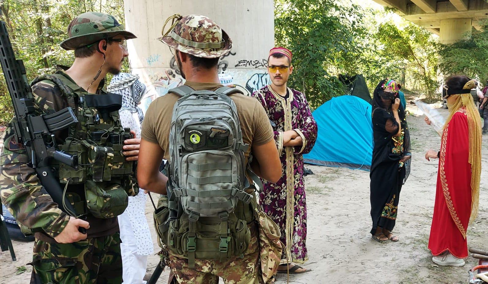 Copertina per Gara di softair in riva all'Isonzo, sfida tra militari e guerriglieri a Gorizia