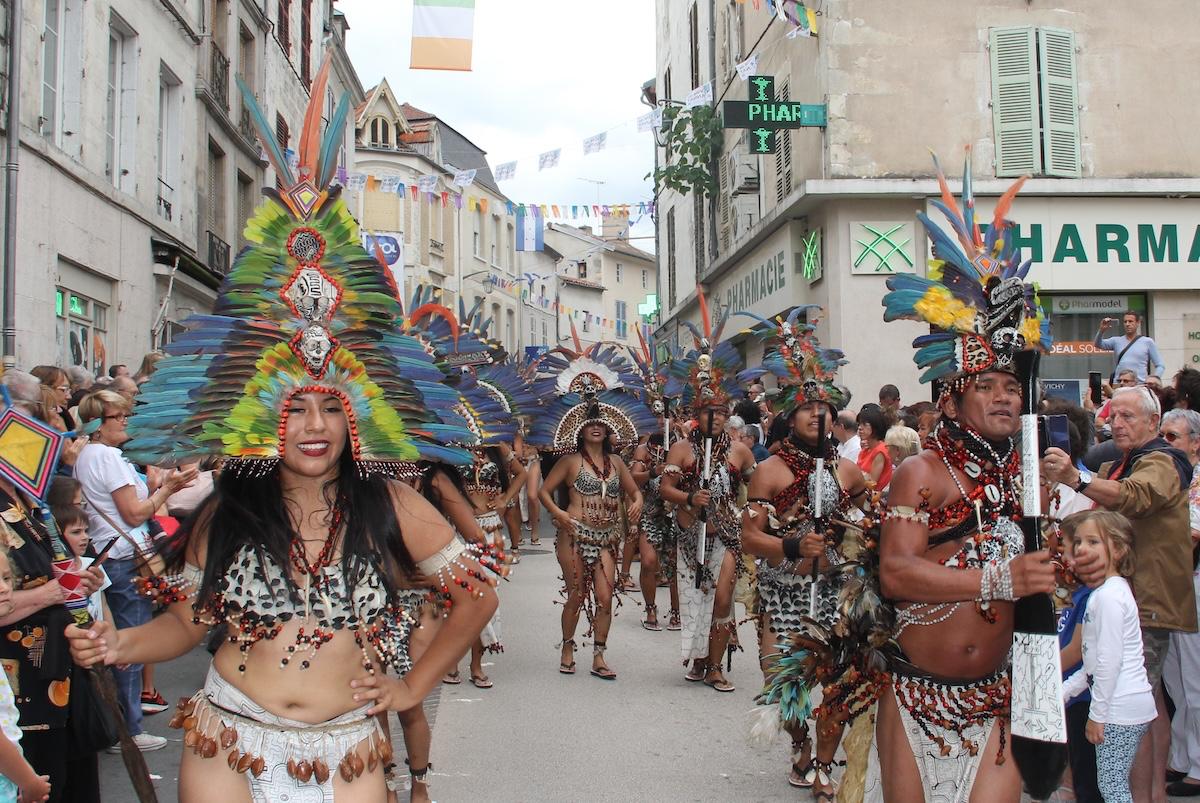 Immagine per Gorizia torna capitale del foklore, pronto il festival nel cuore di piazza Vittoria