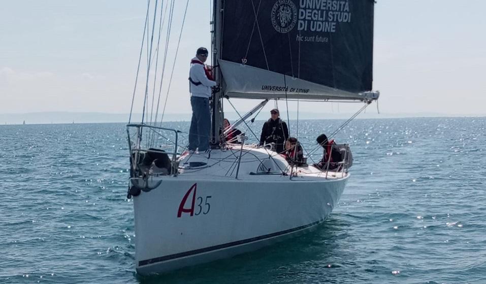 Immagine per Gli studenti di Monfalcone salgono in barca a vela, alla scoperta del mare