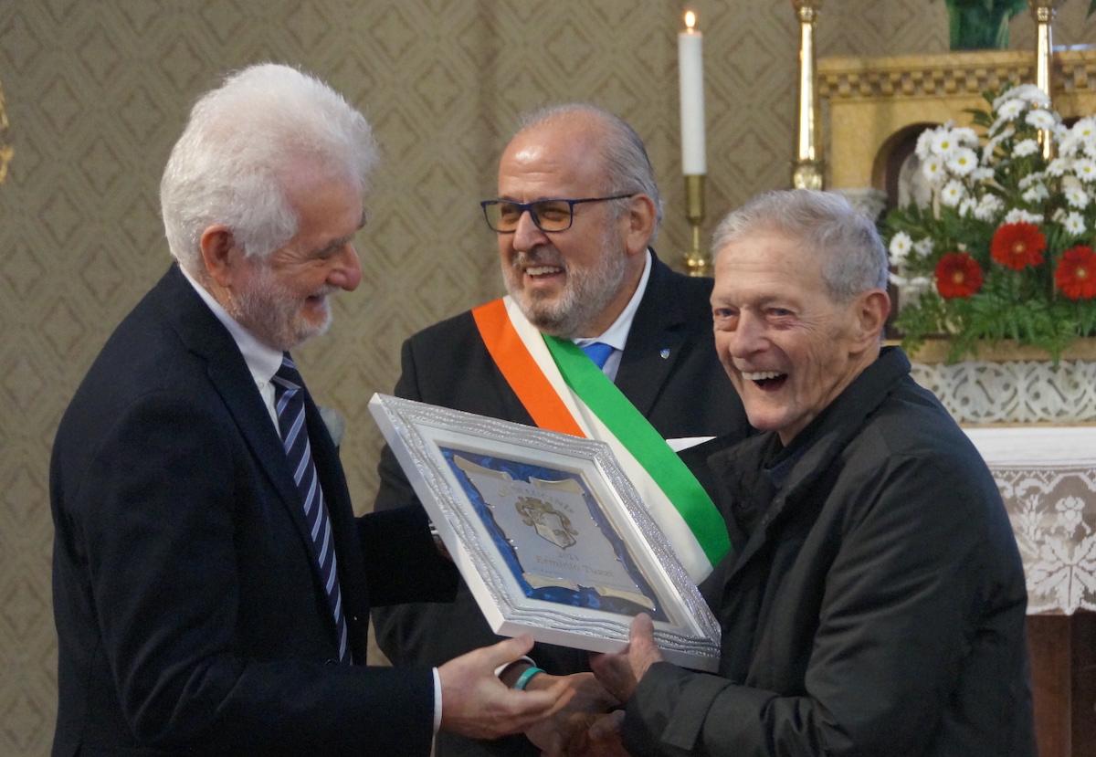 Immagine per Il premio di Lucinico a Erminio Tuzzi, festa per l'ex sindaco di Gorizia
