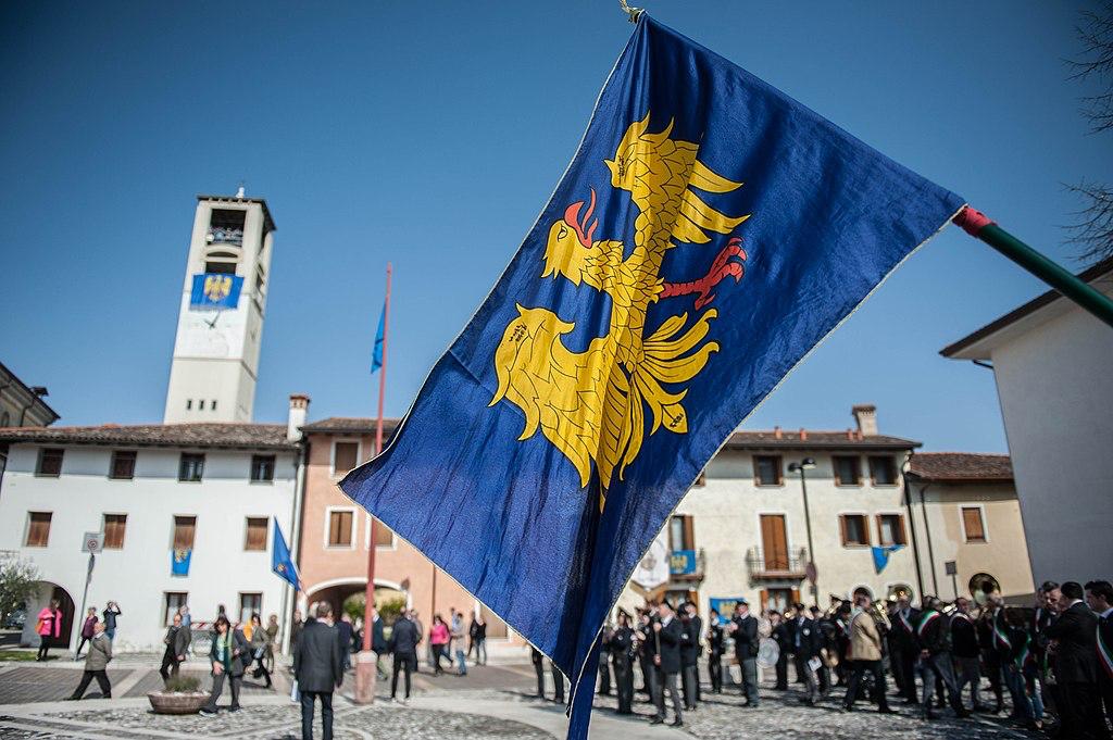 Bandiere, libri e teatro per la Festa della patria del Friuli: gli eventi a Gorizia