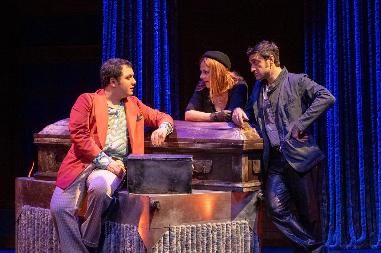 Copertina per Il malloppo al Teatro di Cormons, la commedia dark sulla società borghese