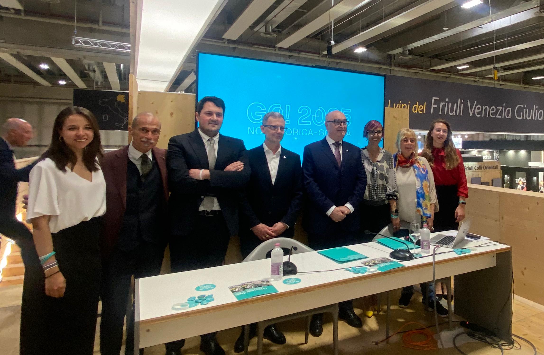 Immagine per Gusti a cavallo del confine con 50 Paesi nel 2025, Gorizia ospite al Vinitaly