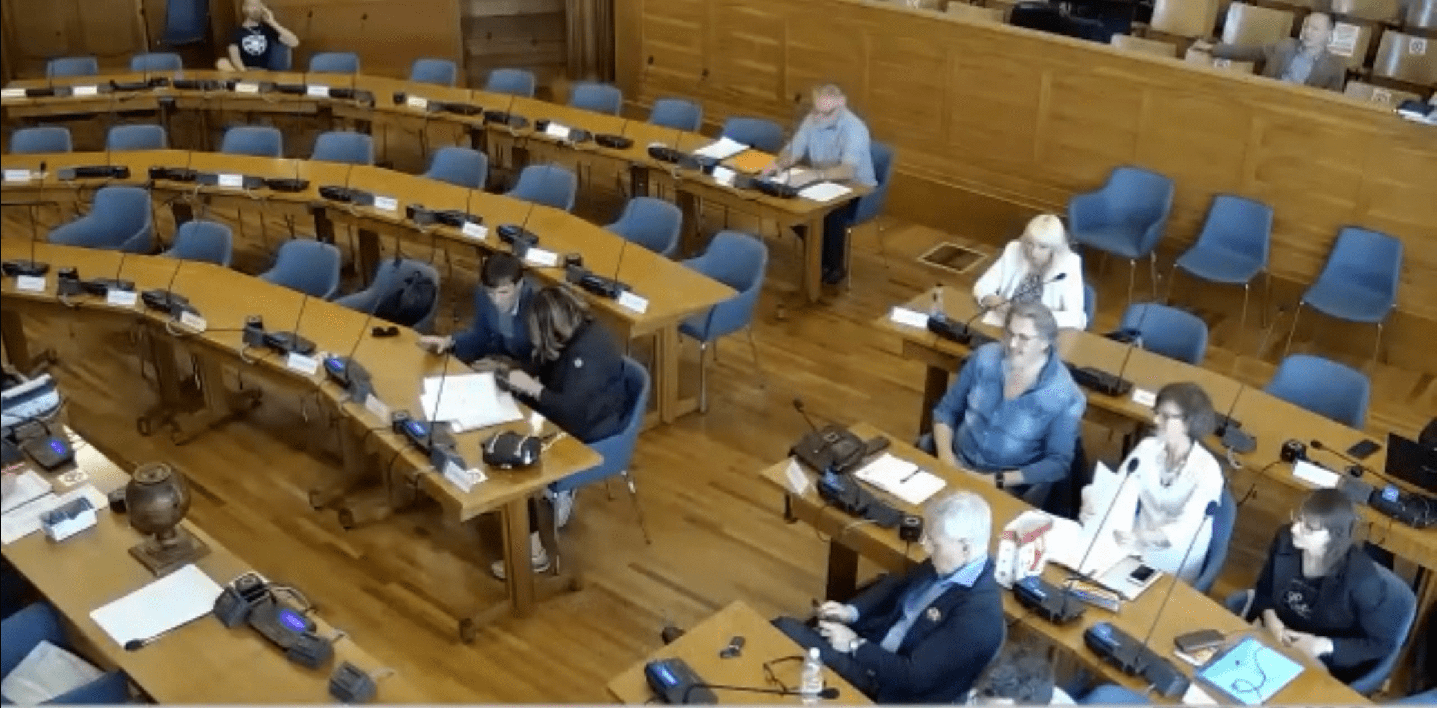 Rincari sulla Tari a Gorizia, scoppia caso messaggi in Aula al vertice di Isa