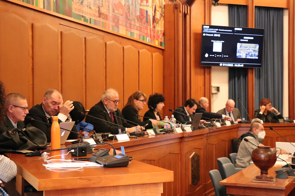 Copertina per Bocciata la commissione su attacco hacker, no in Aula a Gorizia