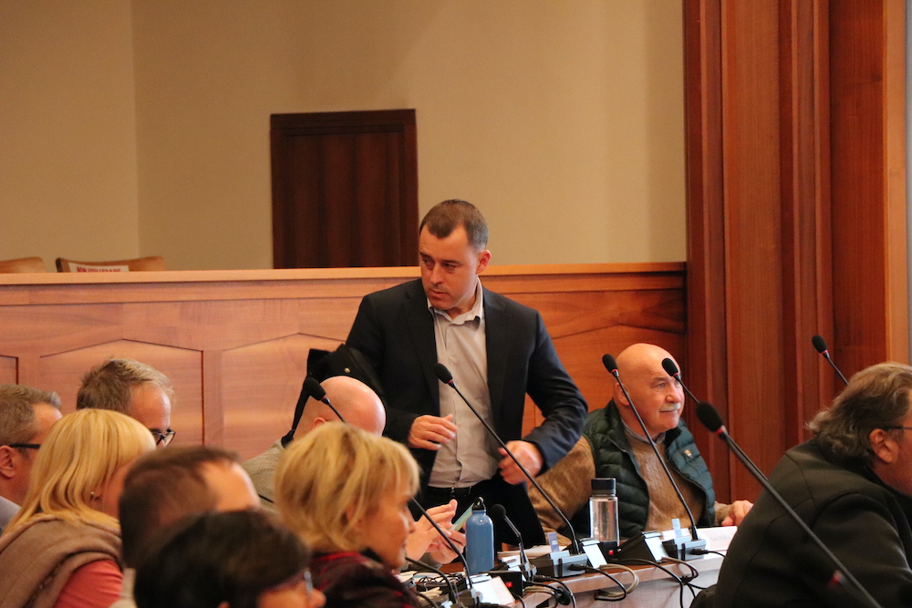 Copertina per Gorizia approva la manovra da 1,7 milioni: fondi a progetti e cantieri