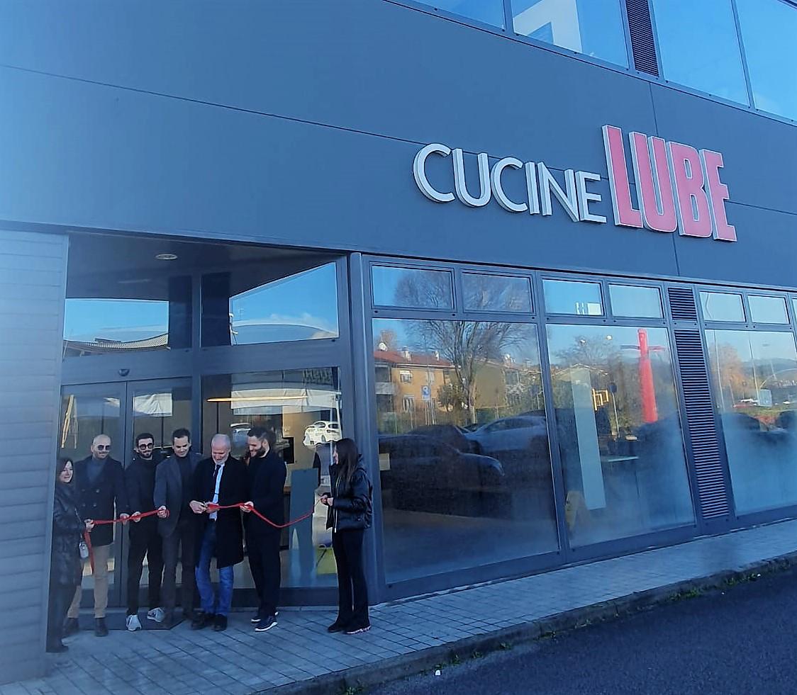Copertina per Cucine Lube sbarca a Gorizia, apre il nuovo store da 400 metri quadri
