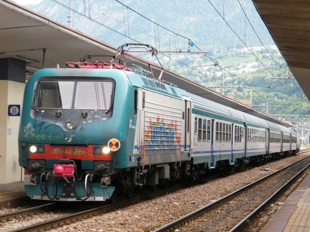 Copertina per Fvg, costo dimezzato per abbonamenti su treni e bus a ultra 65enni