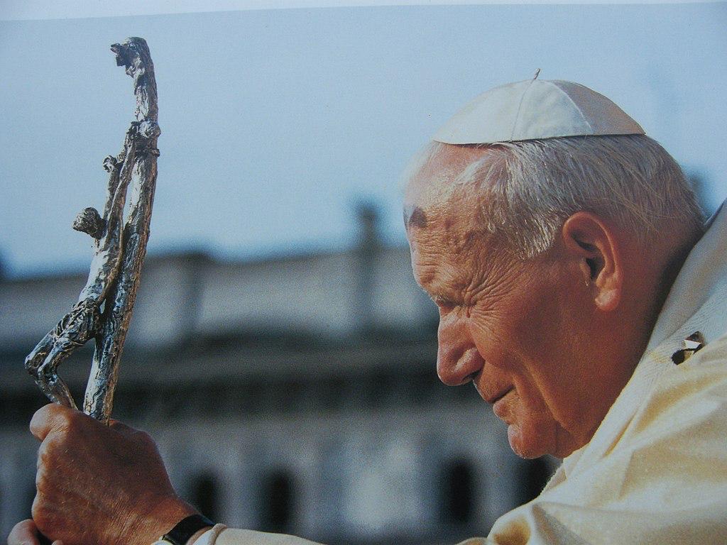 Copertina per «Gorizia, porta aperta», la festa dei patroni a 30 anni dalla visita del Papa