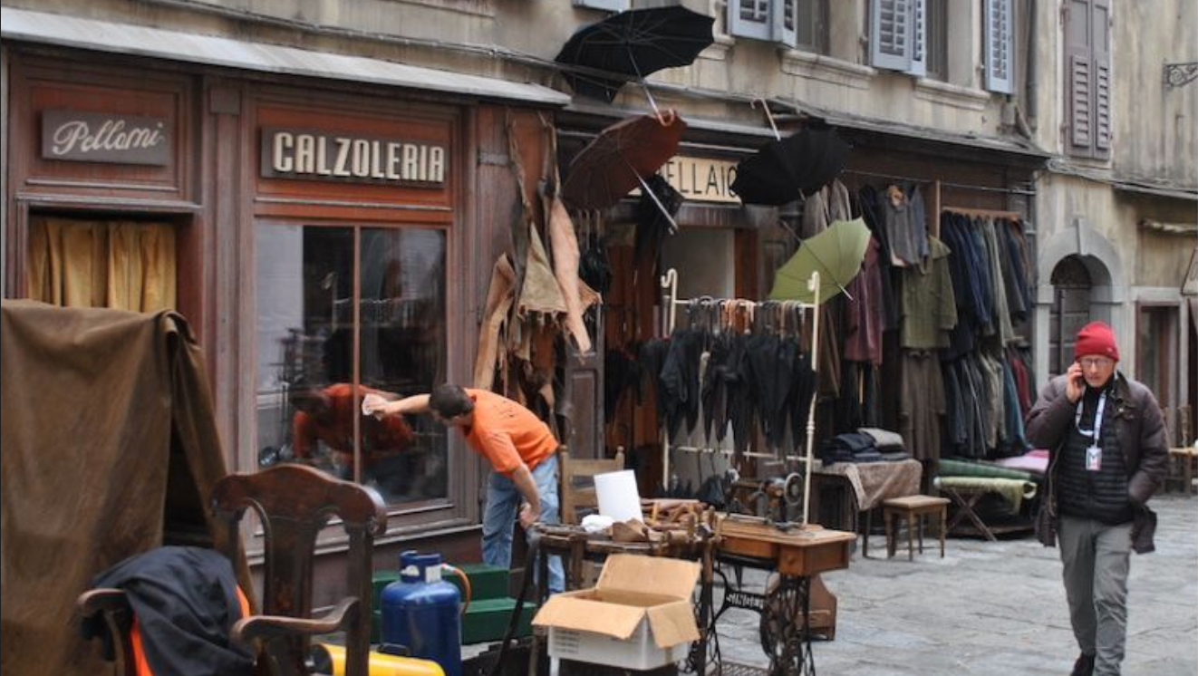 Copertina per La serie tv Sky su Mussolini torna in Friuli, set in Amideria Chiozza