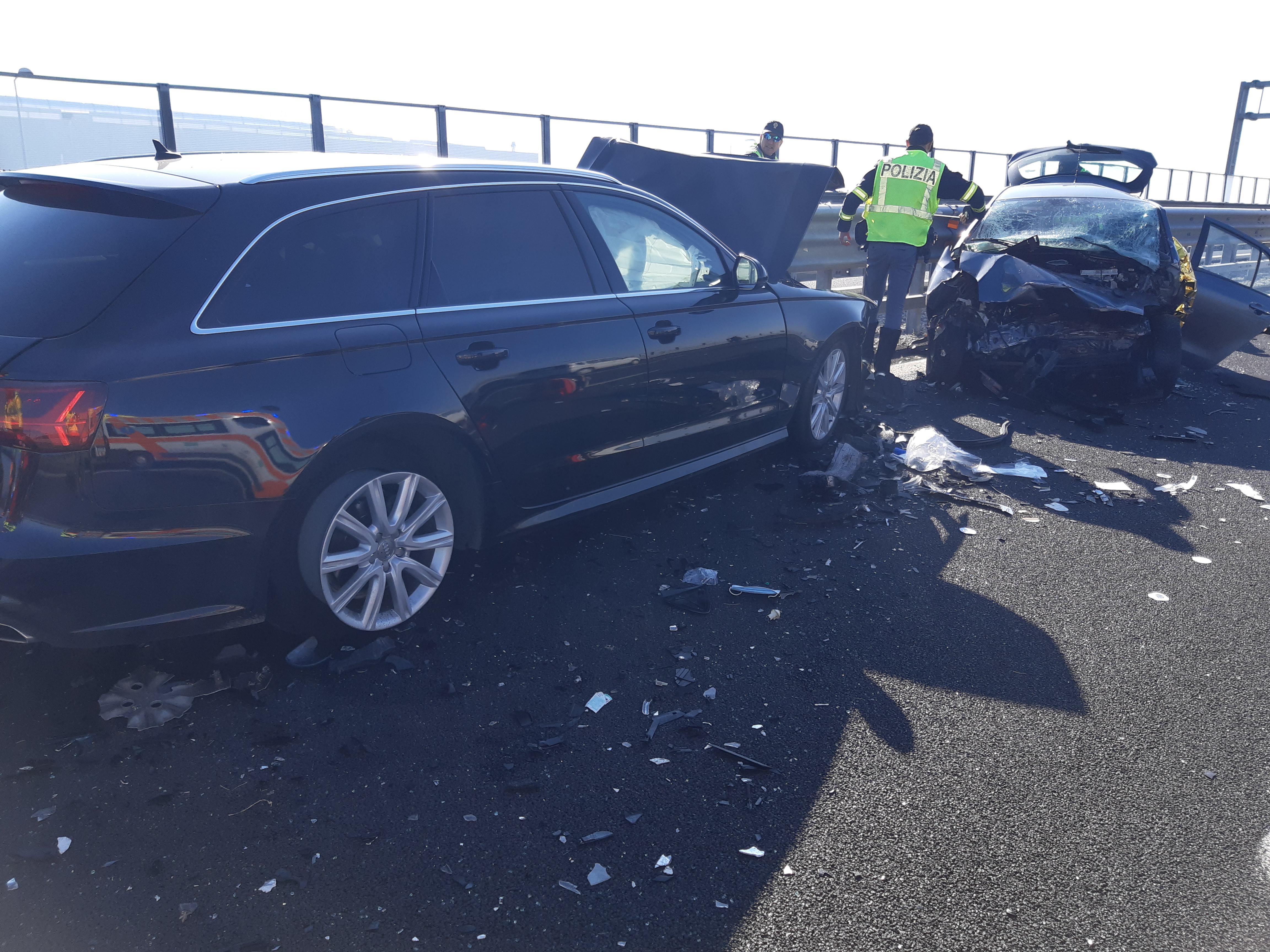 Copertina per Incidente mortale in A34 tra Gradisca e Villesse, una persona deceduta