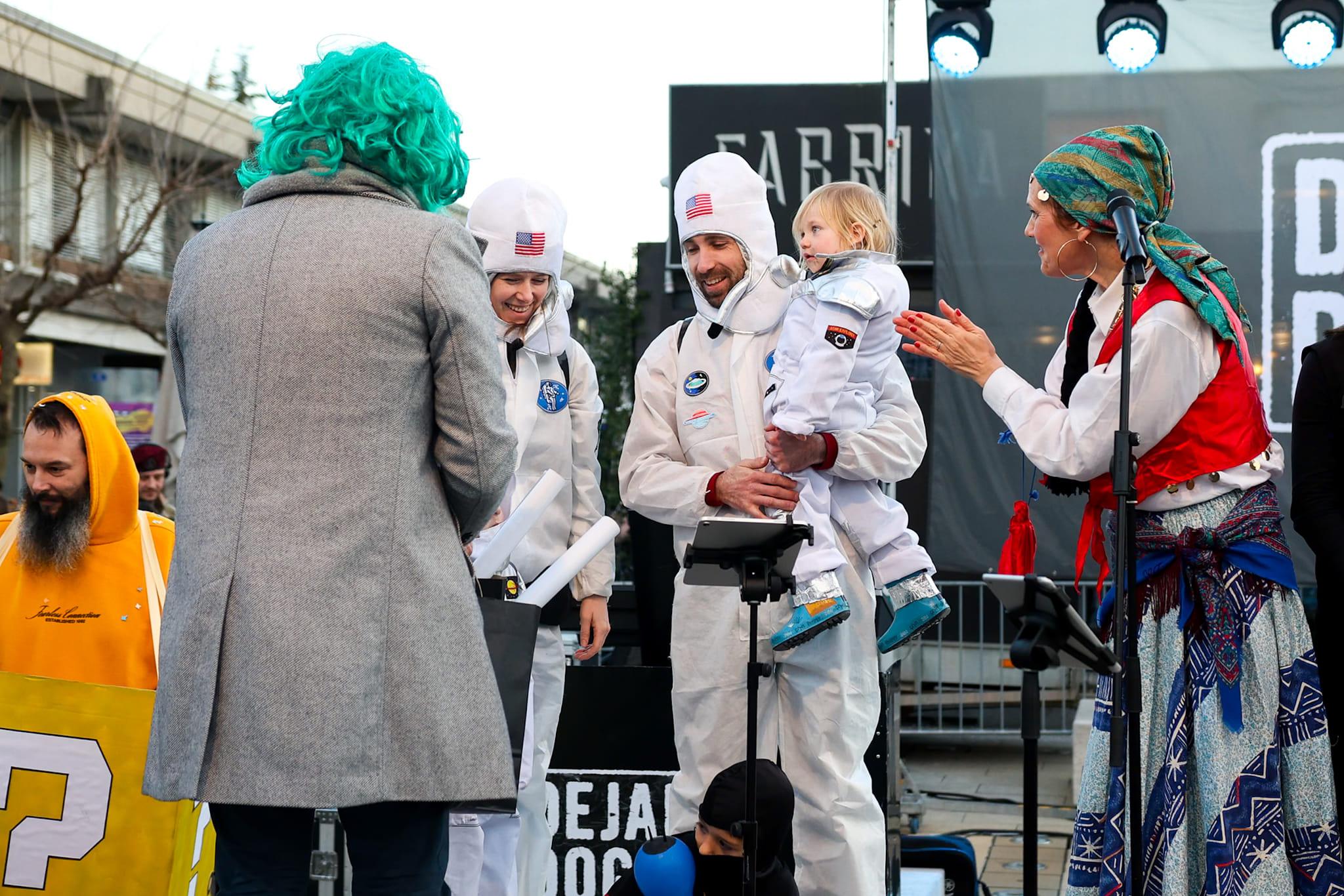 Immagine per Astronauti e regine di ghiaccio, Carnevale colora il centro di Nova Gorica