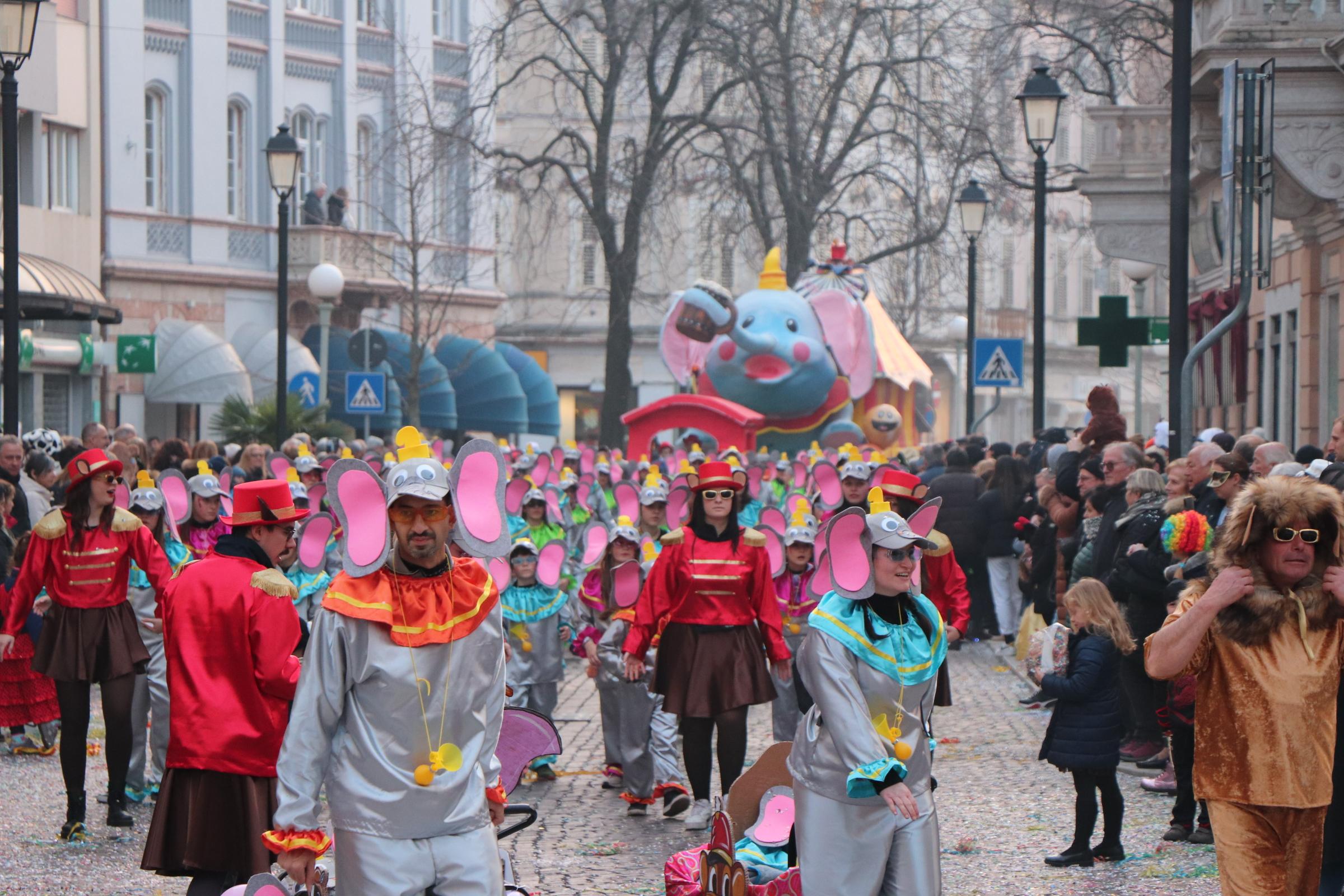 Immagine per I colori del Carnevale a Gorizia, ancora campioni Doberdò e Marcottini
