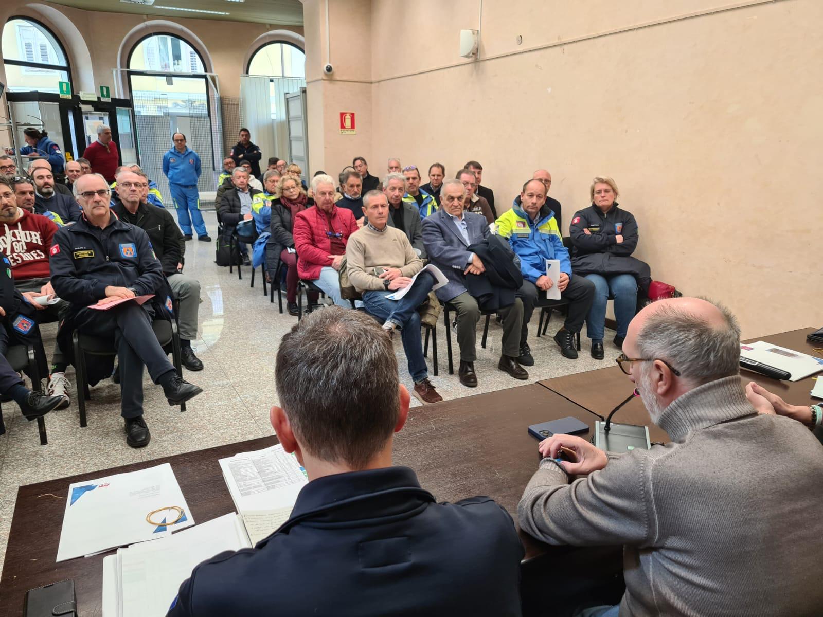 Immagine per Dubbi e paure nella Protezione civile, volontari e sindaci riuniti a Gorizia