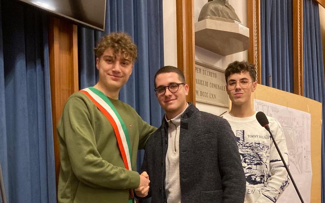 Copertina per Oltre 400 ragazzi immaginano la loro Gorizia, dibattiti e scoperte in Comune