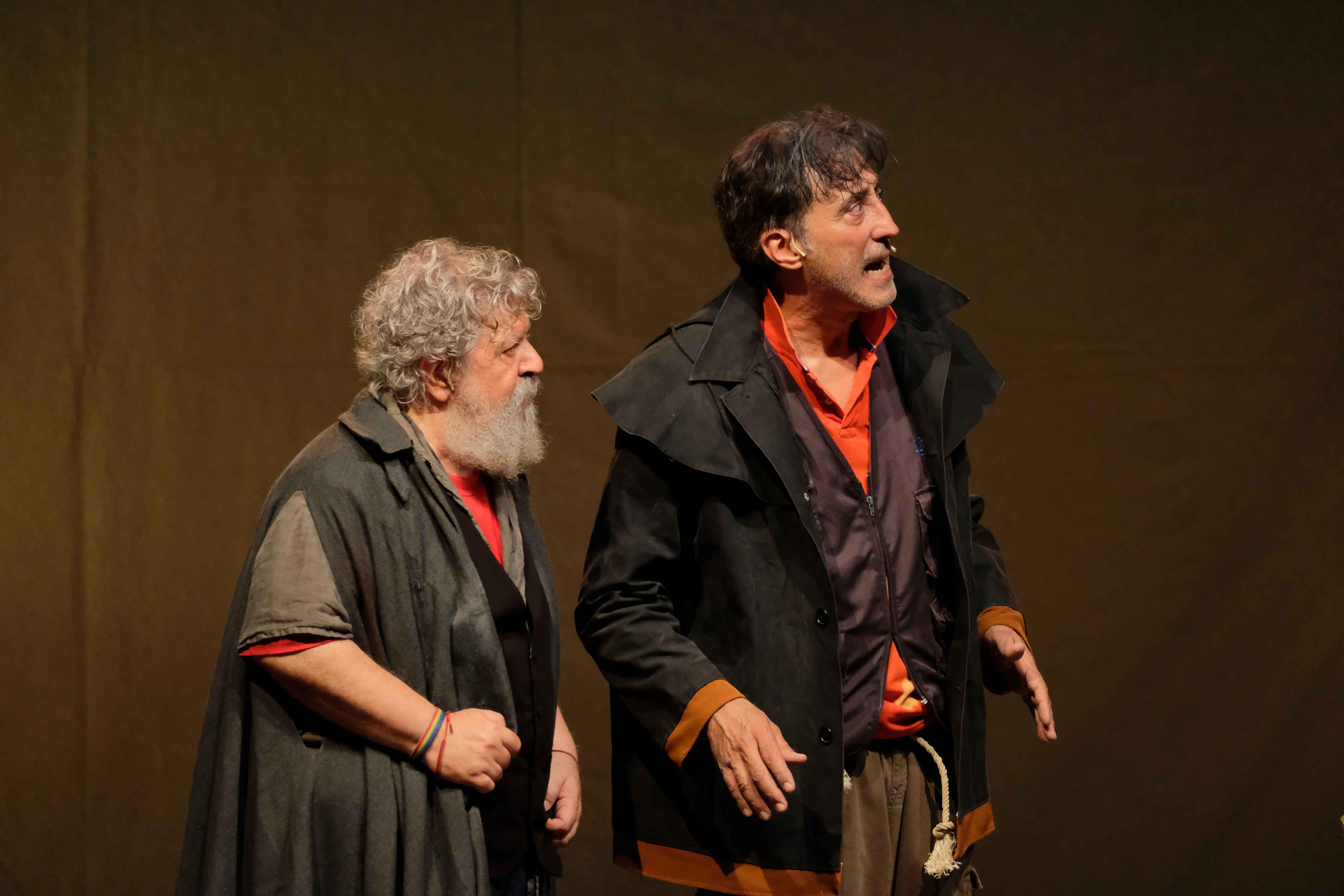 Immagine per Aspettando Godot alle pendici del Vesuvio, l'eterno spettacolo a Gradisca 