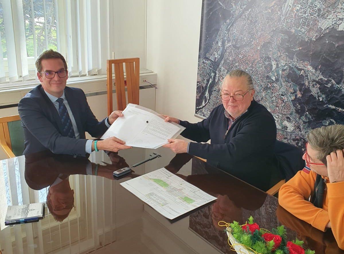 Copertina per L'idea dei due architetti sulla Transalpina, donato il progetto a Nova Gorica