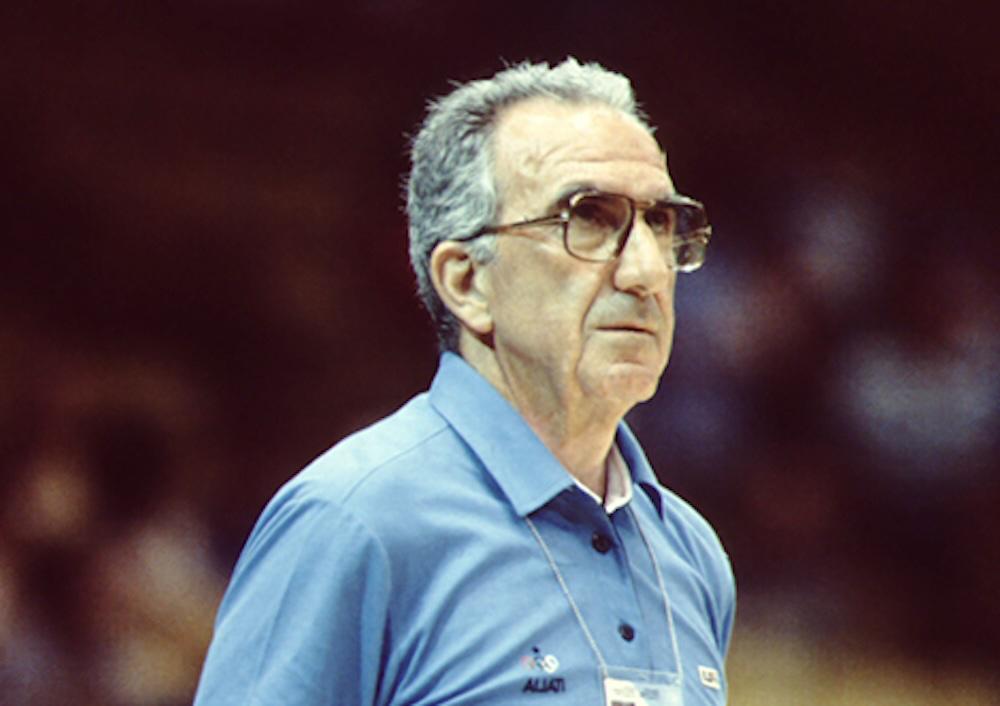 Copertina per A Gorizia il libro su Cesare Rubini, quel Principe tra basket e pallanuoto