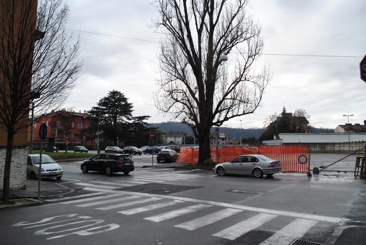Copertina per Lavori tra via Manzoni e via Locchi, come cambia il traffico a Gorizia