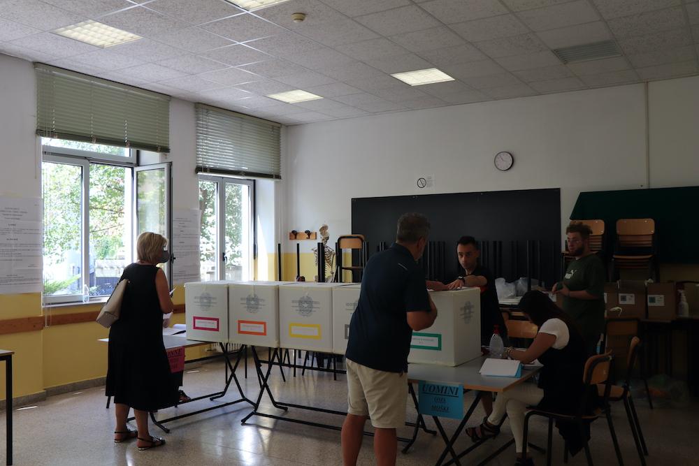 Copertina per Comunali 2022: alle 19 affluenza a Gorizia al 37%, Monfalcone 39%