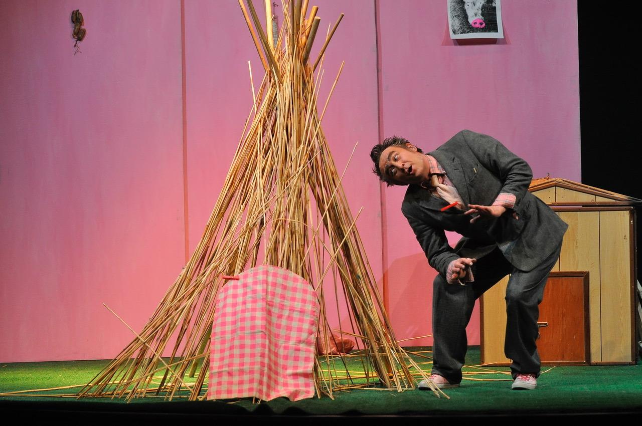 Copertina per I tre porcellini a Romans, inizia la rassegna di teatro per bambini