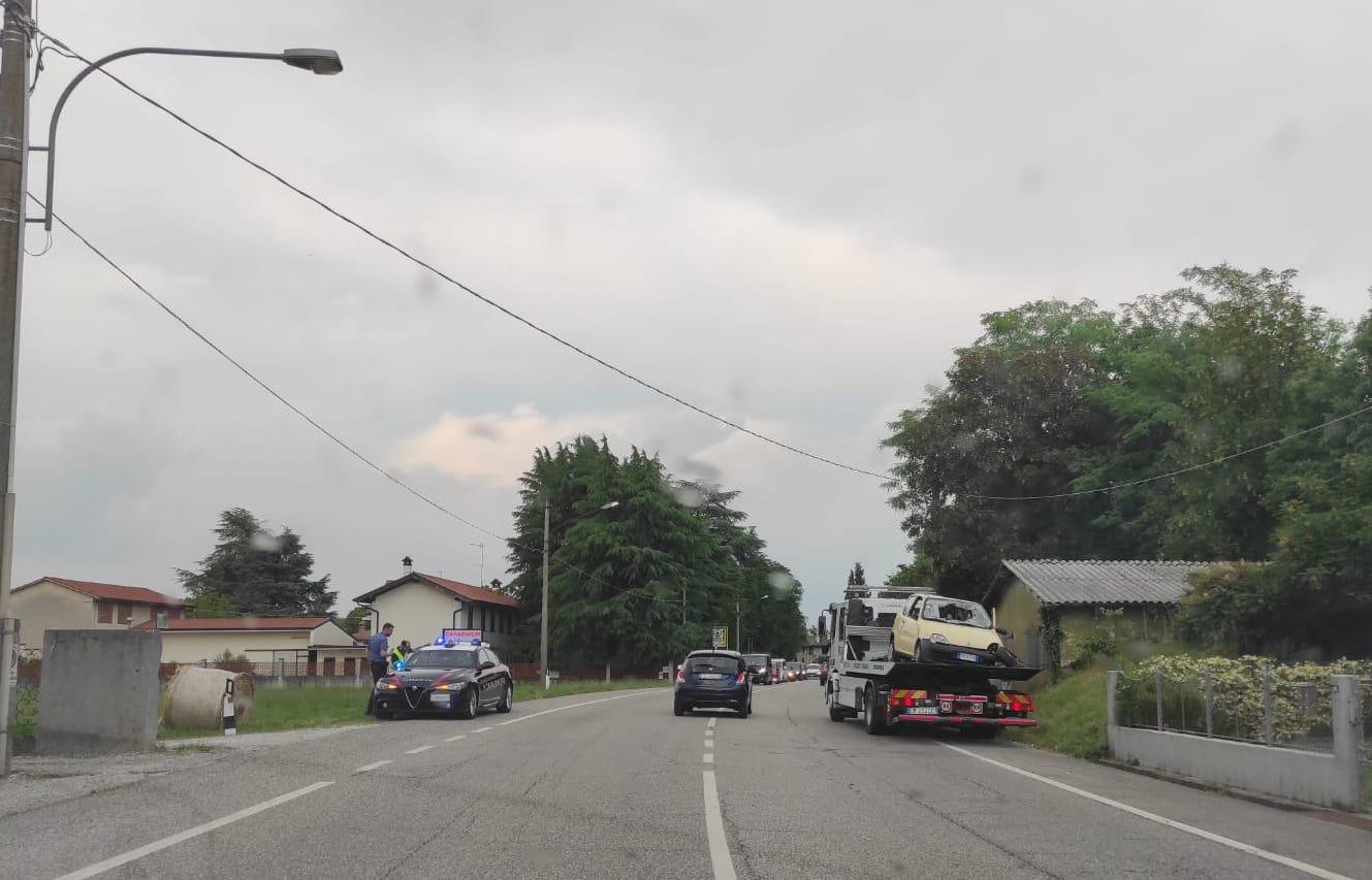 Immagine per Esce di strada con la Fiat 600 a Gradisca, autista ricoverato in ospedale
