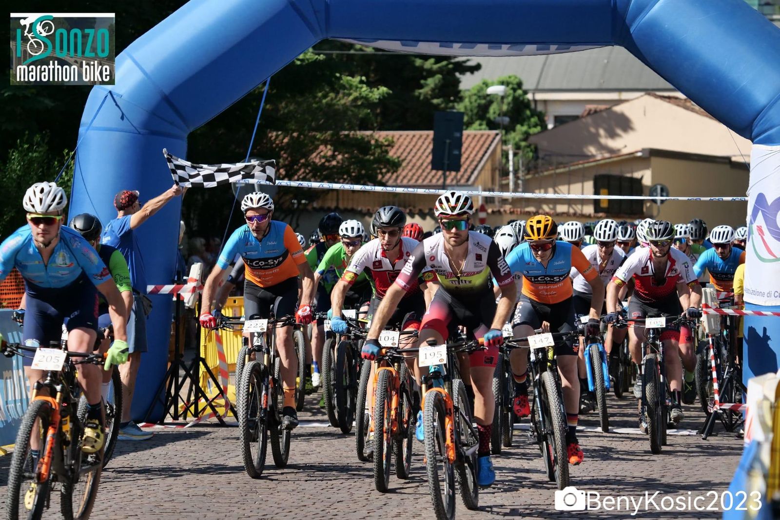 Immagine per Gorizia, 180 ciclisti in gara sul Calvario: vincono Del Negro e Kocjancic